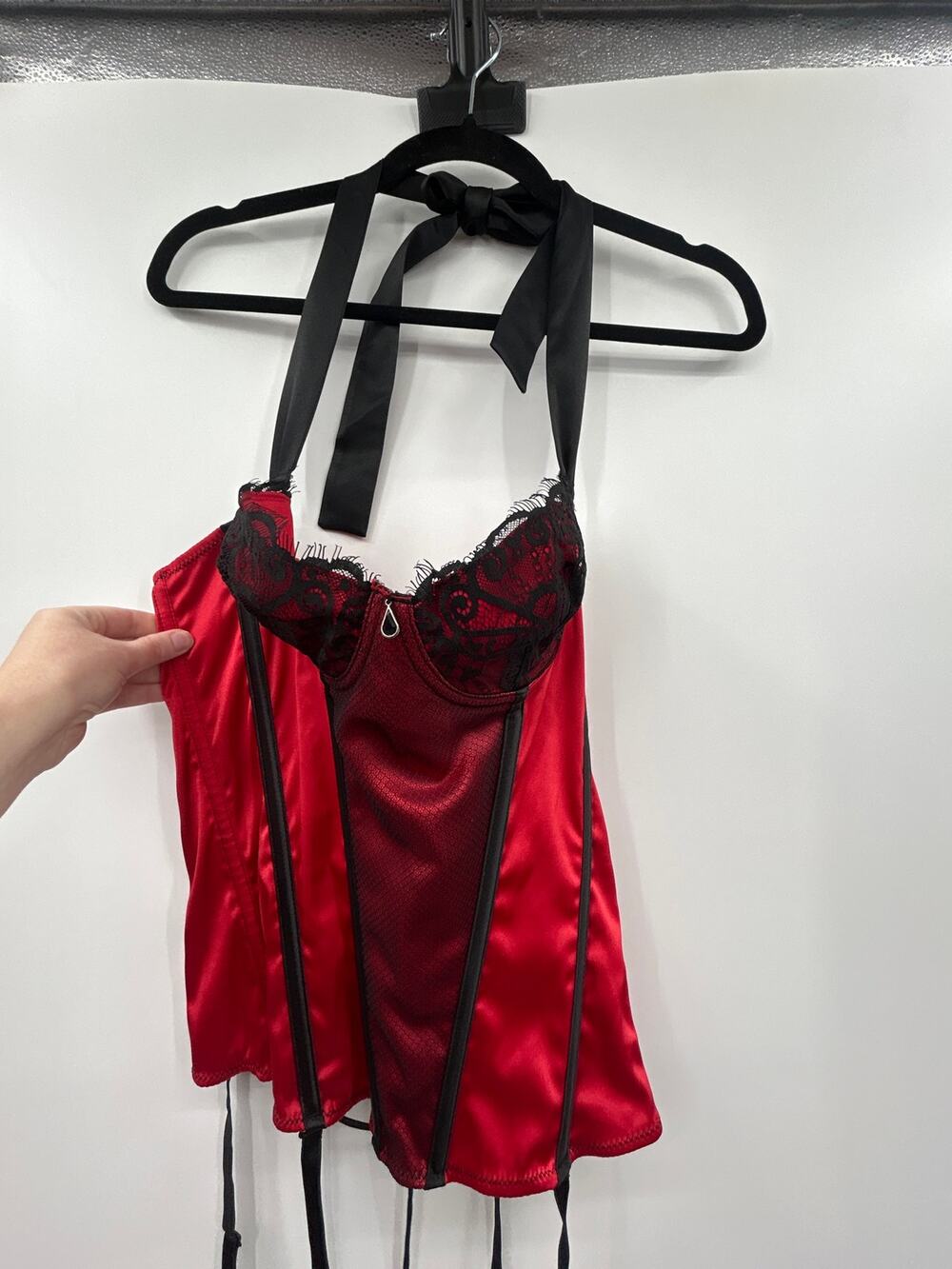 Frederick’s of Hollywood Red Satin Saloon Girl Bustier Burlesque Pinup Size M